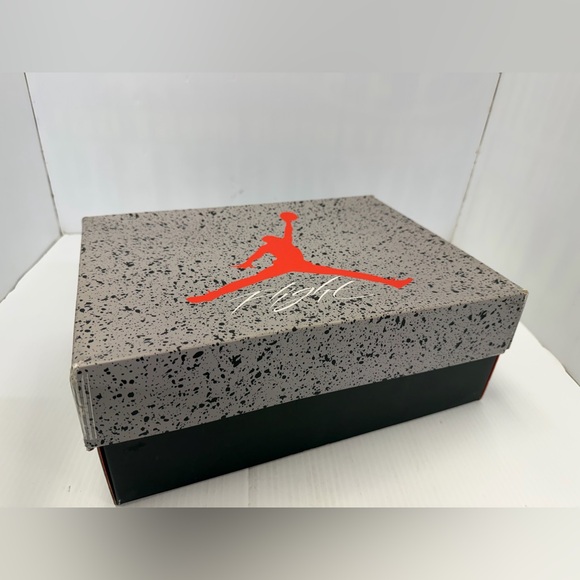 Jordan 4 Retro Bred Reimagined (GS) Kids Sneakers Size 7Y FQ8213-006
